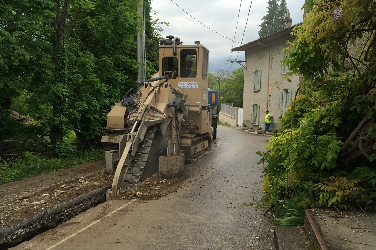 Réseau AEP tranchée trancheuse 3