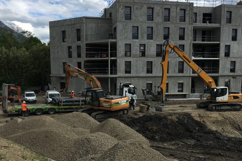 FONTANIL Poètes terrassement pour pose tubosider