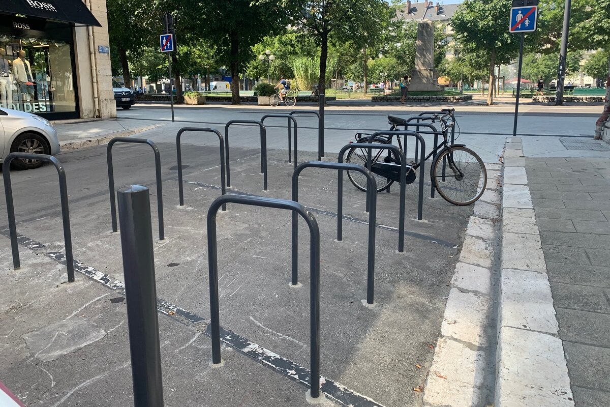 Grenoble pose arceaux vélo