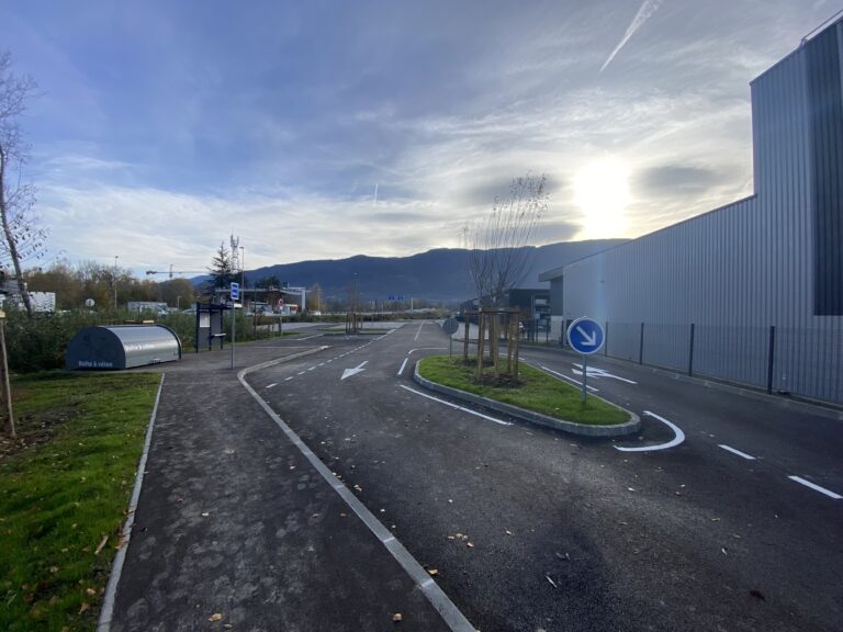 Toutenvert - Parking covoiturage La Buissière