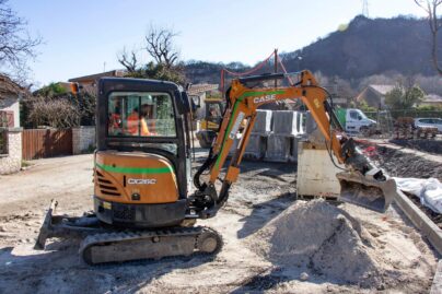 Toutenvert - Mini-pelle